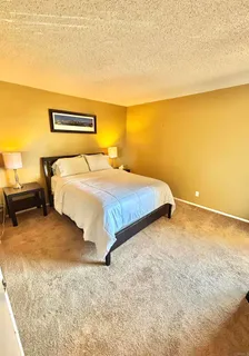 $2,695 | 6202 Friars Road, Unit 302, San Diego, CA 92108