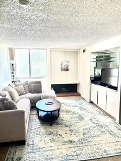 $2,550 | 6202 Friars Road, Unit 302, San Diego, CA 92108