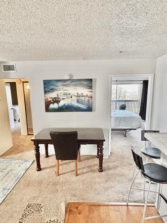 $2,995 | 6202 Friars Road, Unit 302, San Diego, CA 92108