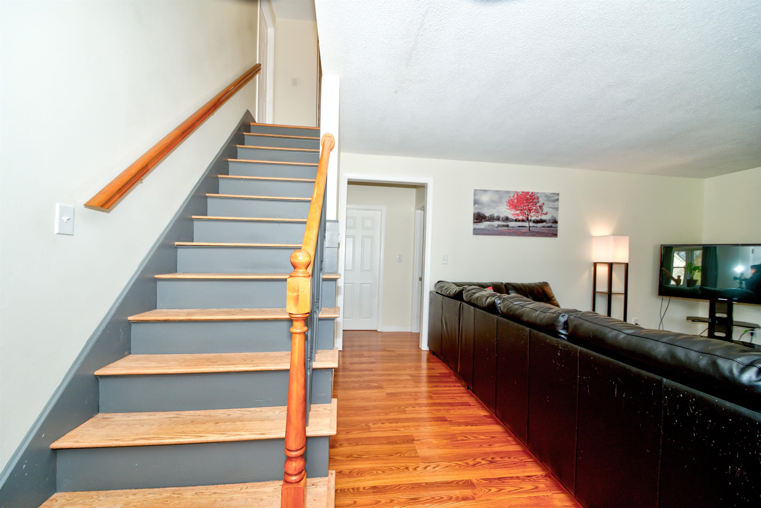 43 Amherst Road Merrimack, NH 03054 - Photo 19 of 40
