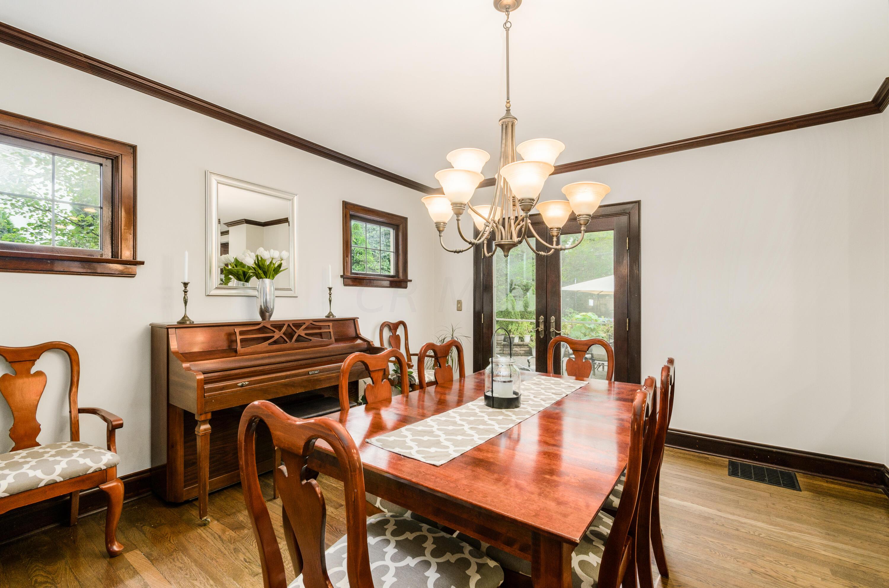 2638 York Road Columbus, OH 43221 - Photo 12 of 66