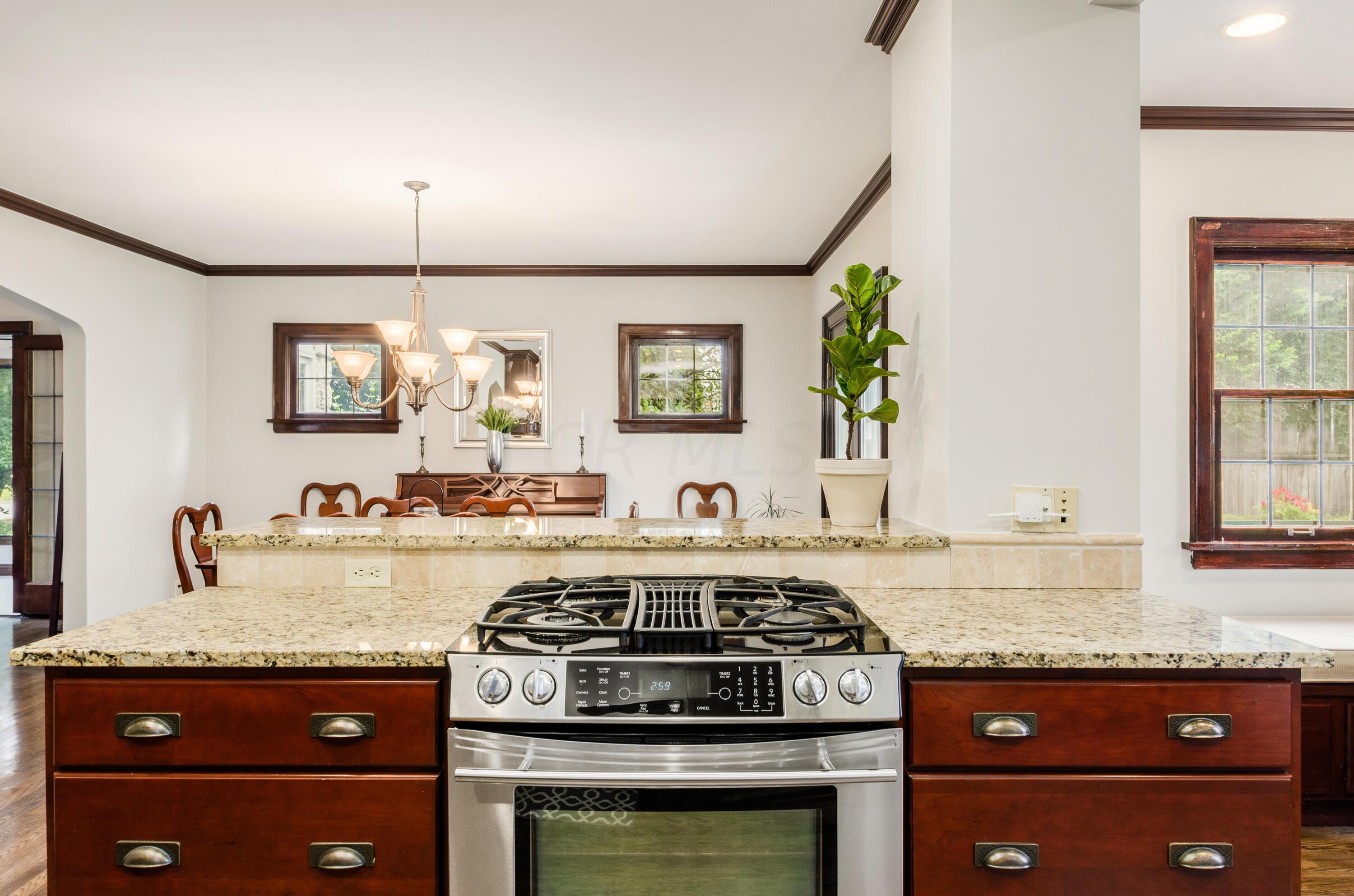2638 York Road Columbus, OH 43221 - Photo 17 of 66