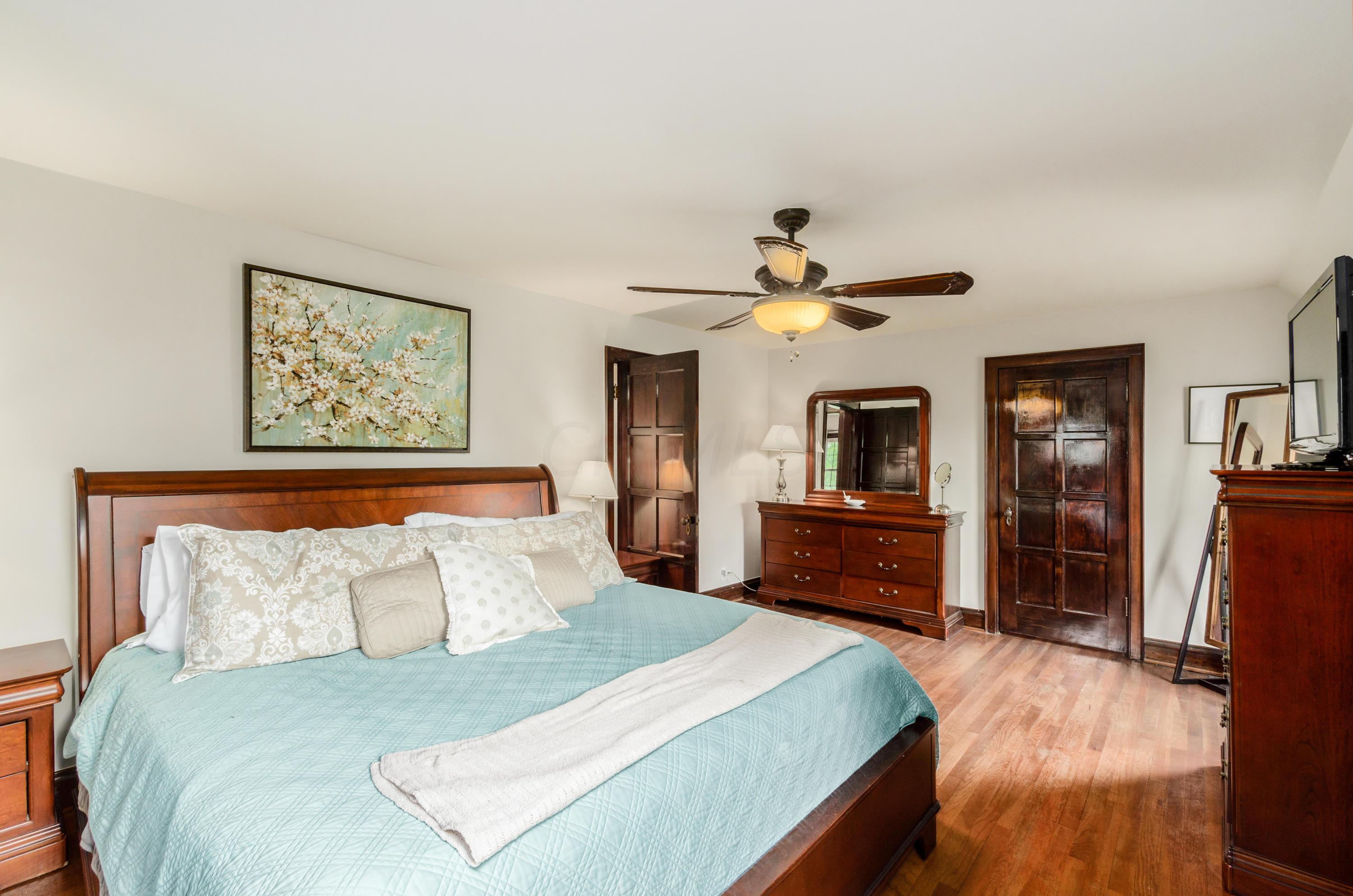 2638 York Road Columbus, OH 43221 - Photo 23 of 66