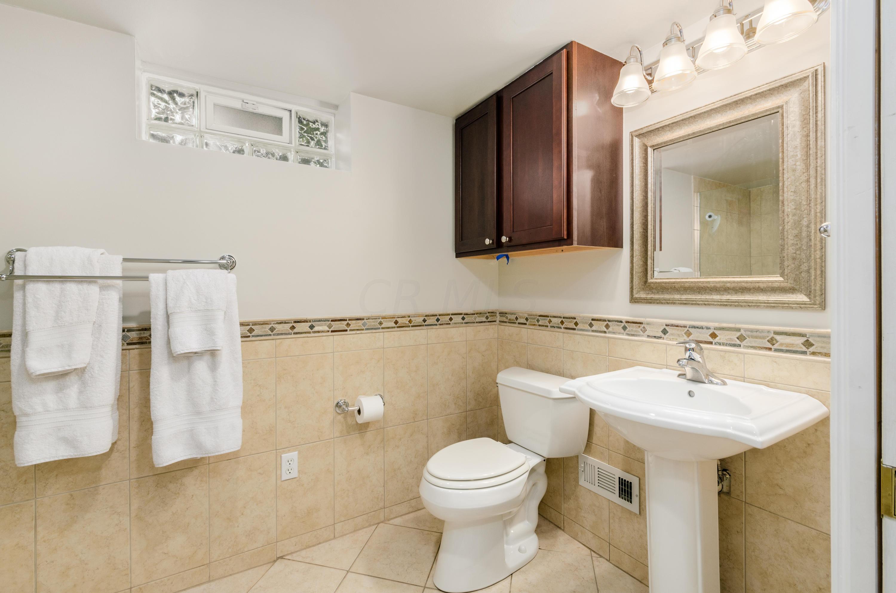2638 York Road Columbus, OH 43221 - Photo 36 of 66
