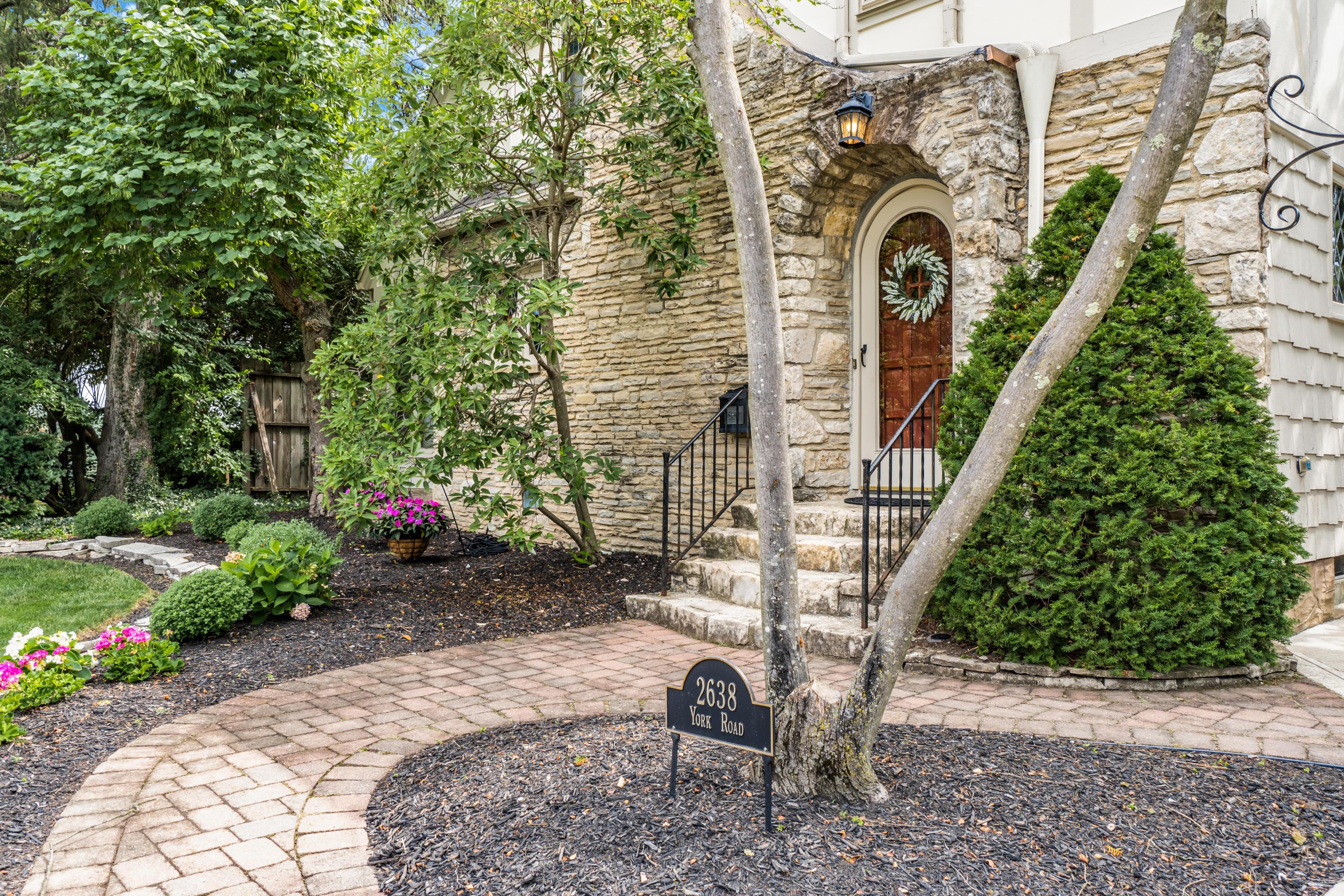 2638 York Road Columbus, OH 43221 - Photo 43 of 66
