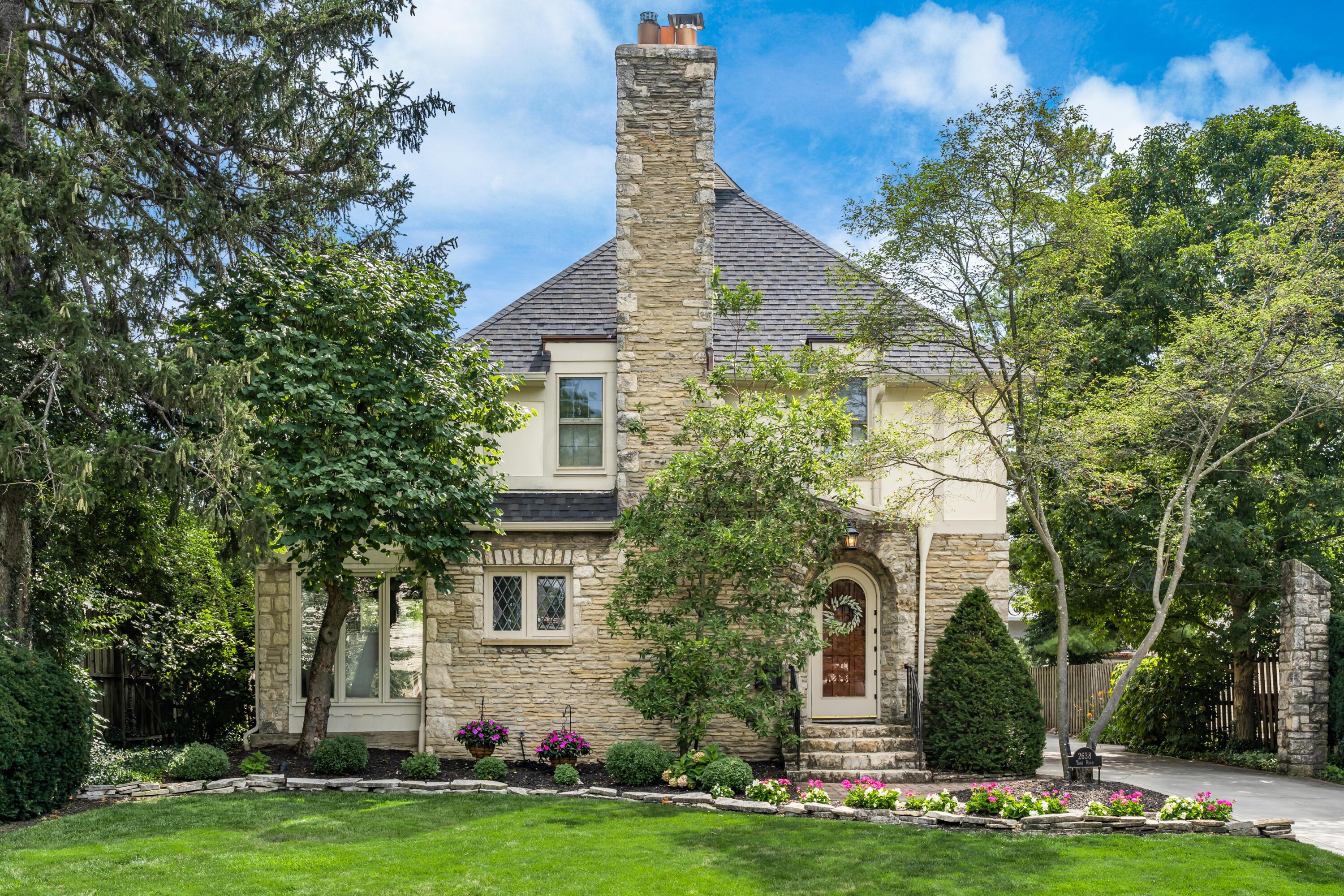 2638 York Road Columbus, OH 43221 - Photo 46 of 66