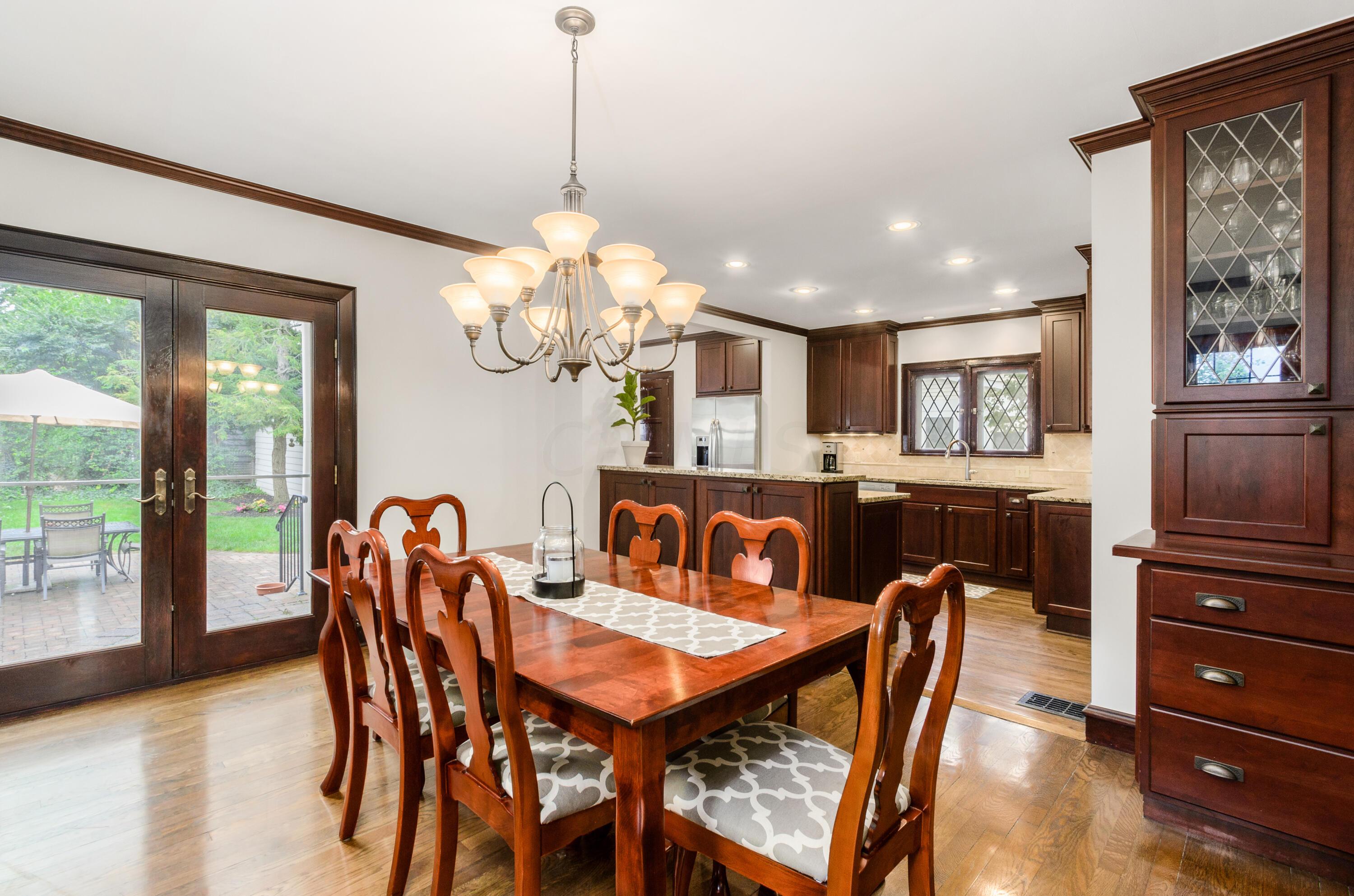 2638 York Road Columbus, OH 43221 - Photo 10 of 66