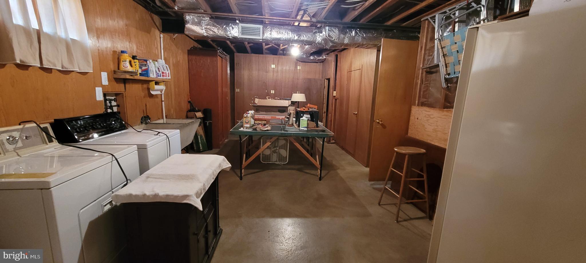 11113 Easecrest Drive Silver Spring, MD 20902 - Photo 2 of 4