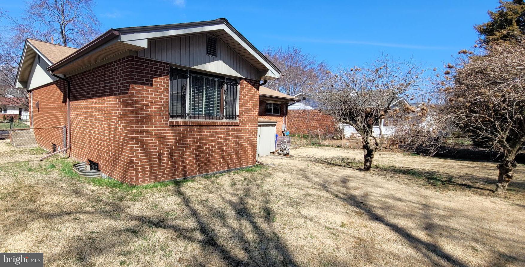 11113 Easecrest Drive Silver Spring, MD 20902 - Photo 3 of 4