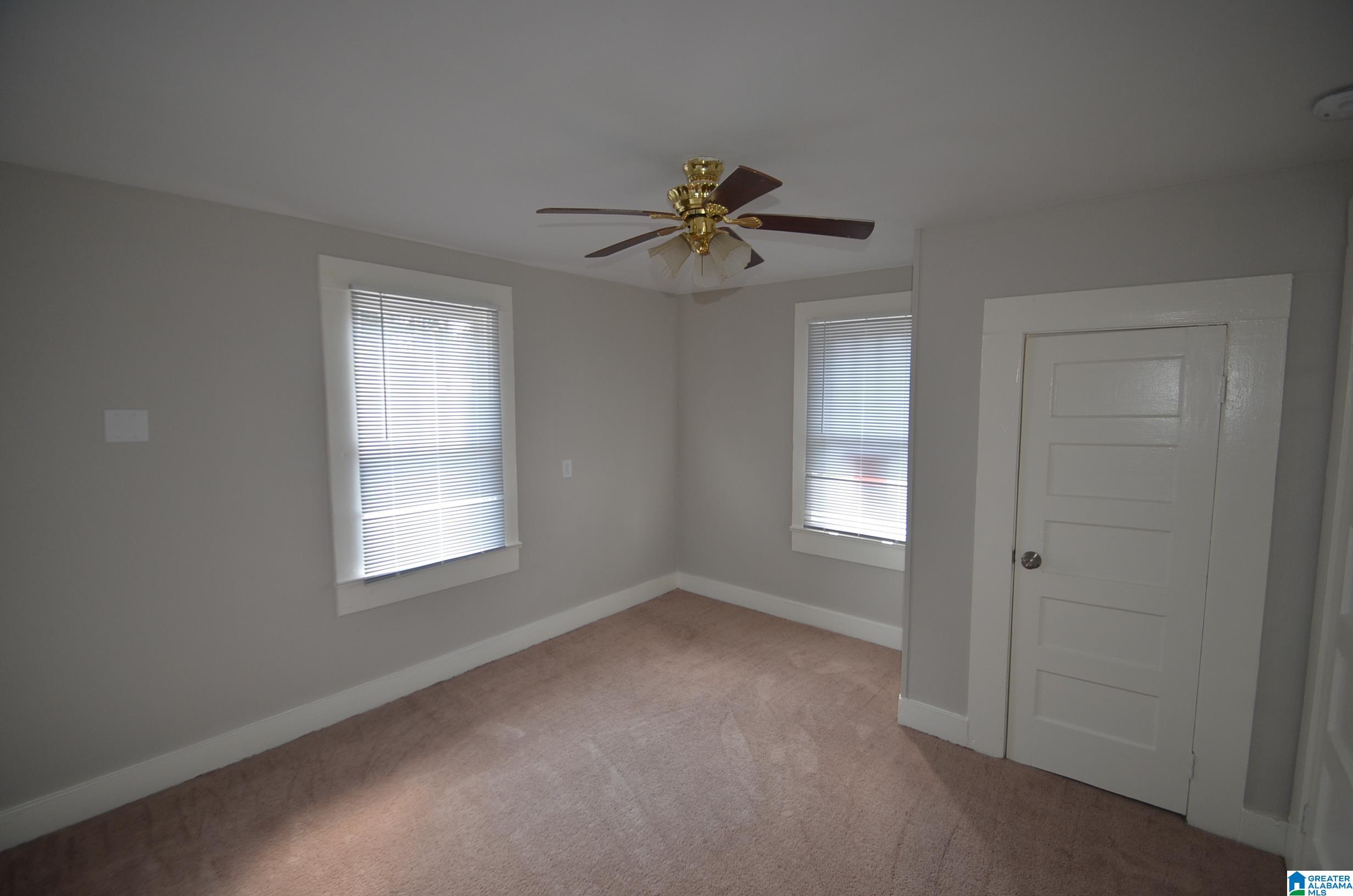 642 South Parkell Avenue Bessemer, AL 35023 - Photo 11 of 39