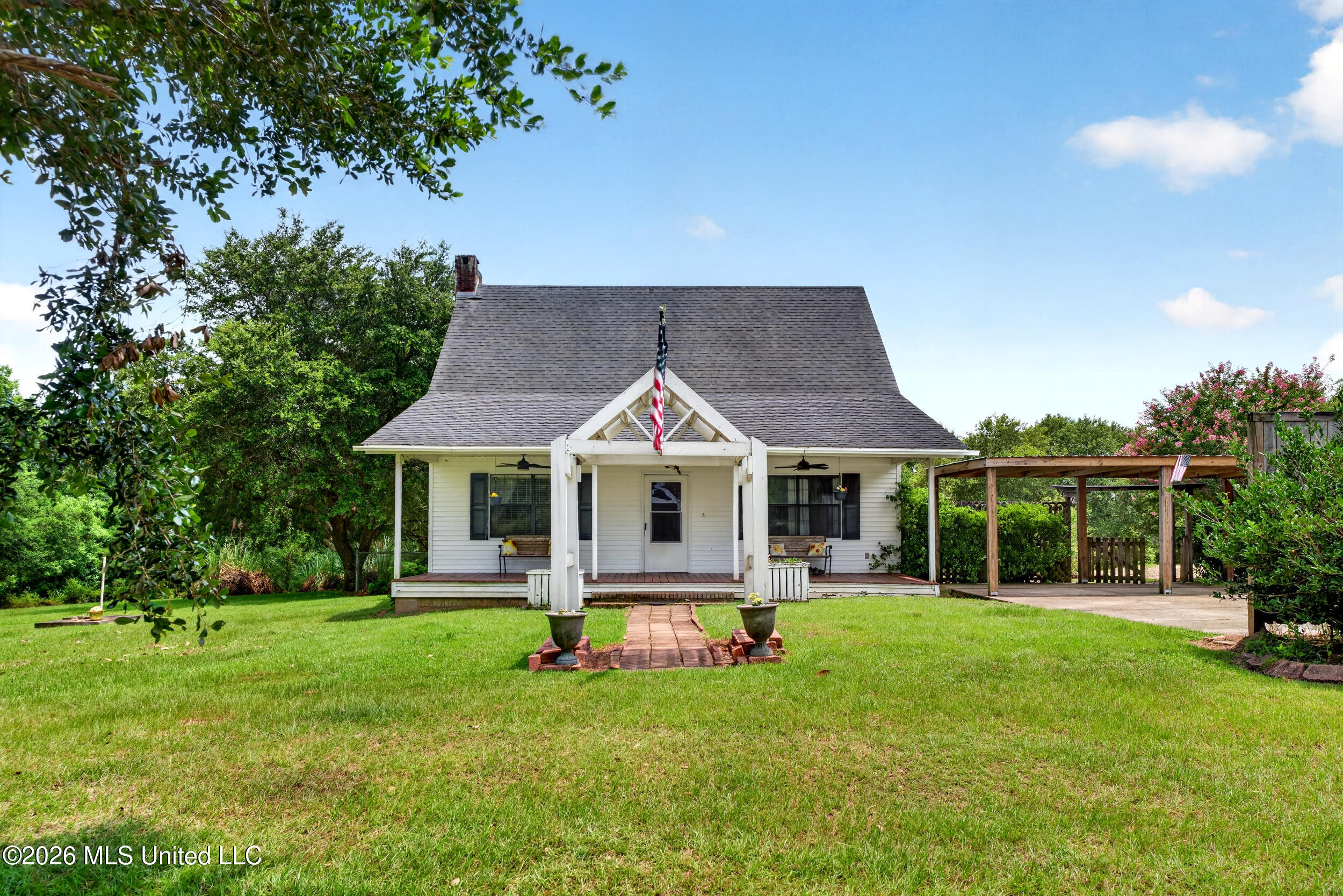 574 Slade Woodward Road Poplarville, MS 39470 - Photo 3 of 106 3_front