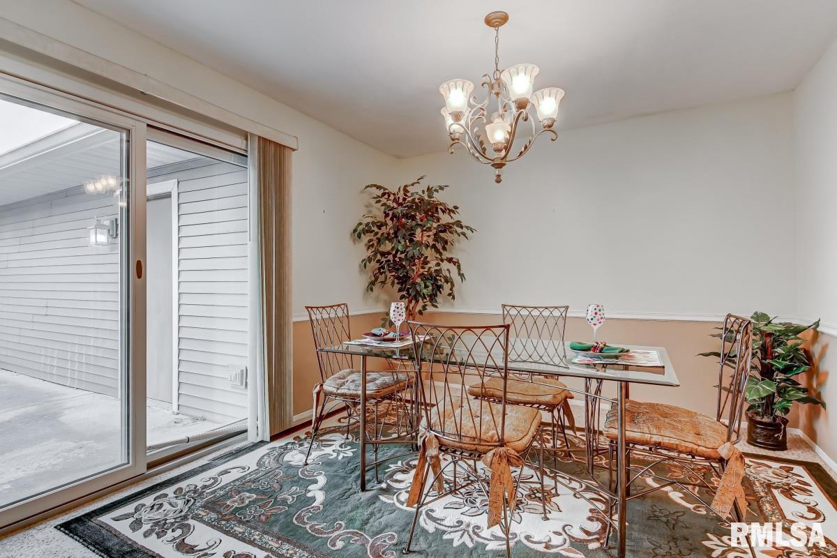 8 Brookside Place Springfield, IL 62704 - Photo 17 of 33 Gallery Image 17