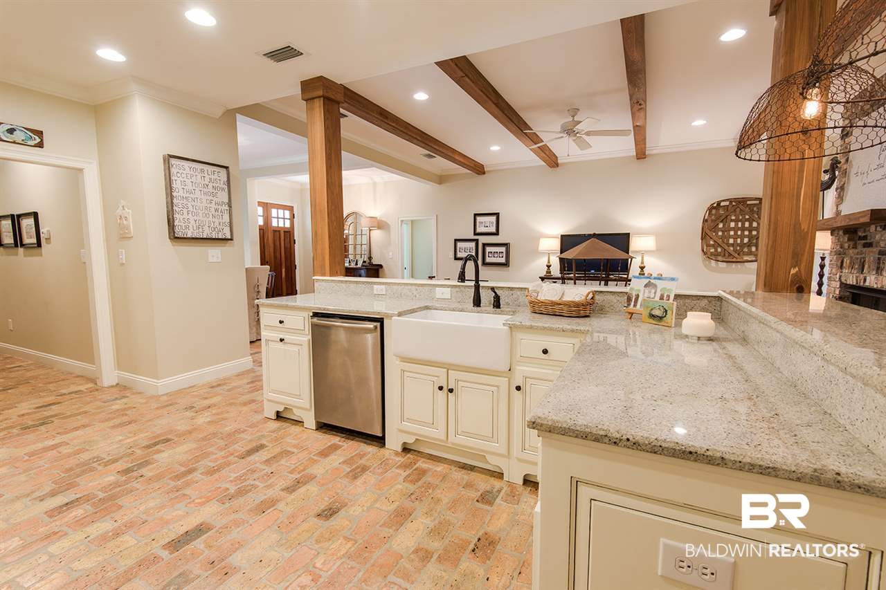 211 Pliska Street Fairhope, AL 36532 - Photo 17 of 35