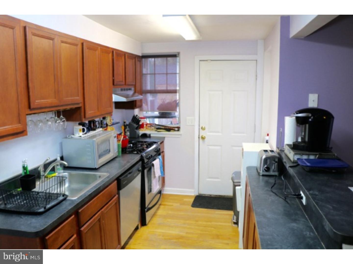 3184 Alabama Road Camden, NJ 08104 - Photo 8 of 16 Kitchen