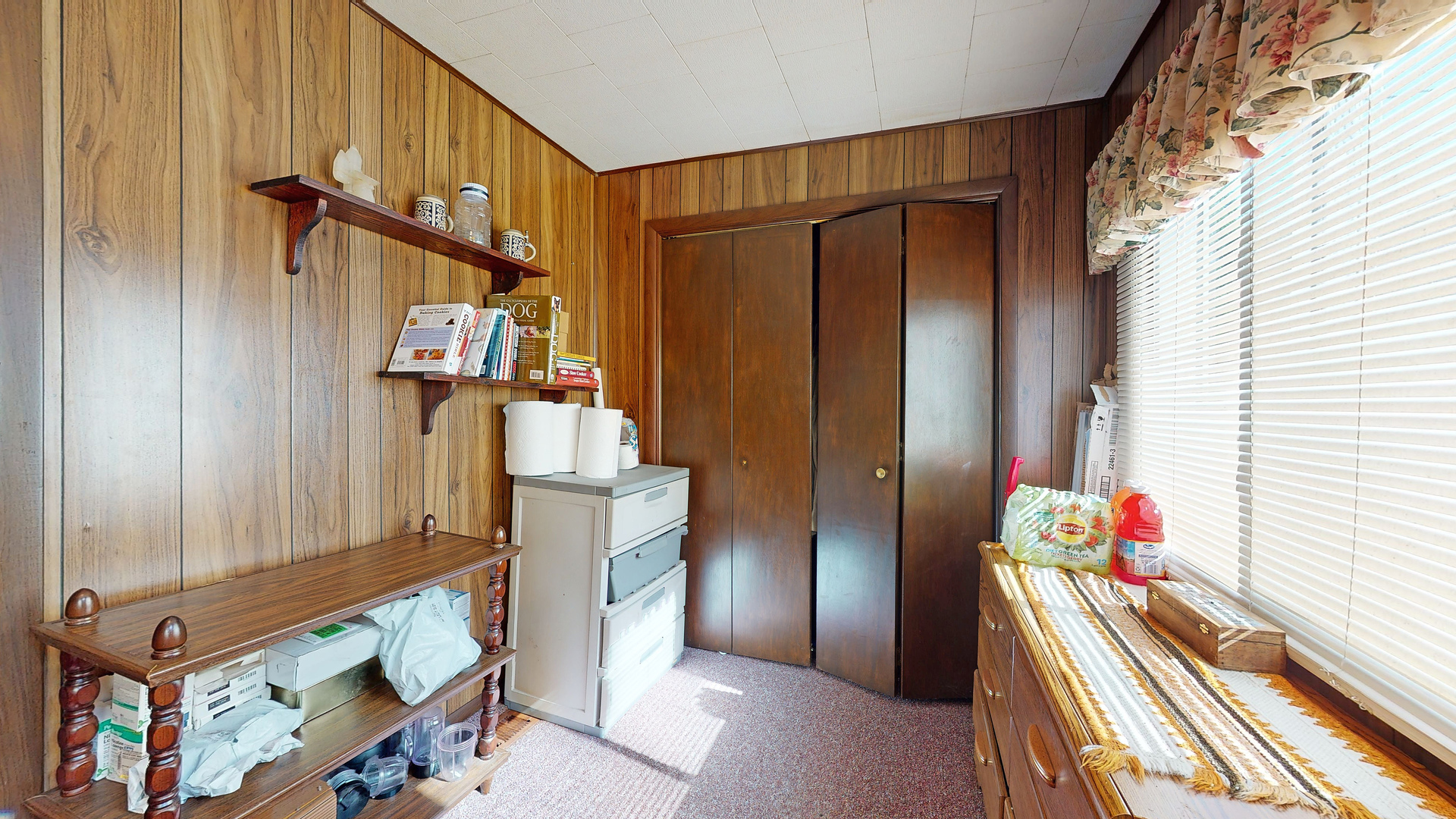 34 North Pistakee Lake Road Fox Lake, IL 60020 - Photo 15 of 46
