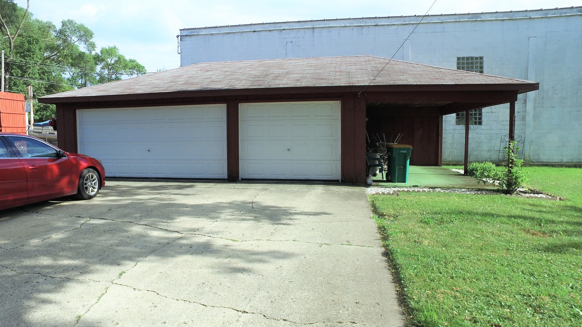 34 North Pistakee Lake Road Fox Lake, IL 60020 - Photo 6 of 46