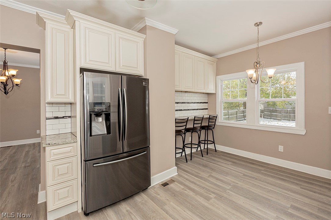1722 Lee Road Cleveland, OH 44118 - Photo 15 of 35