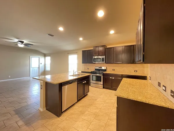 $1,795 | 14047 Cremello Falls, San Antonio, TX 78254