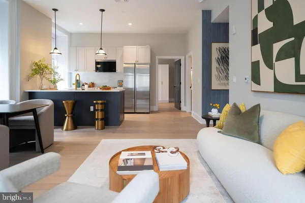 $2,462 | 200 South Broad Street, Unit 821, Philadelphia, PA 19102