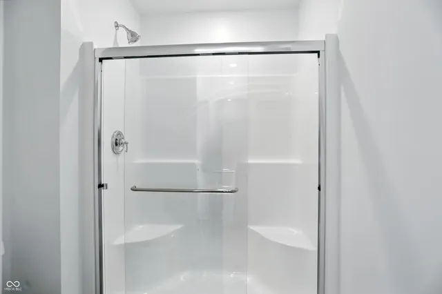 $2,450 | 15294 Swallow Fls Way, Fishers, IN 46037