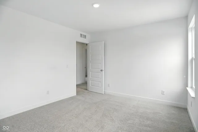 $2,450 | 15294 Swallow Fls Way, Fishers, IN 46037