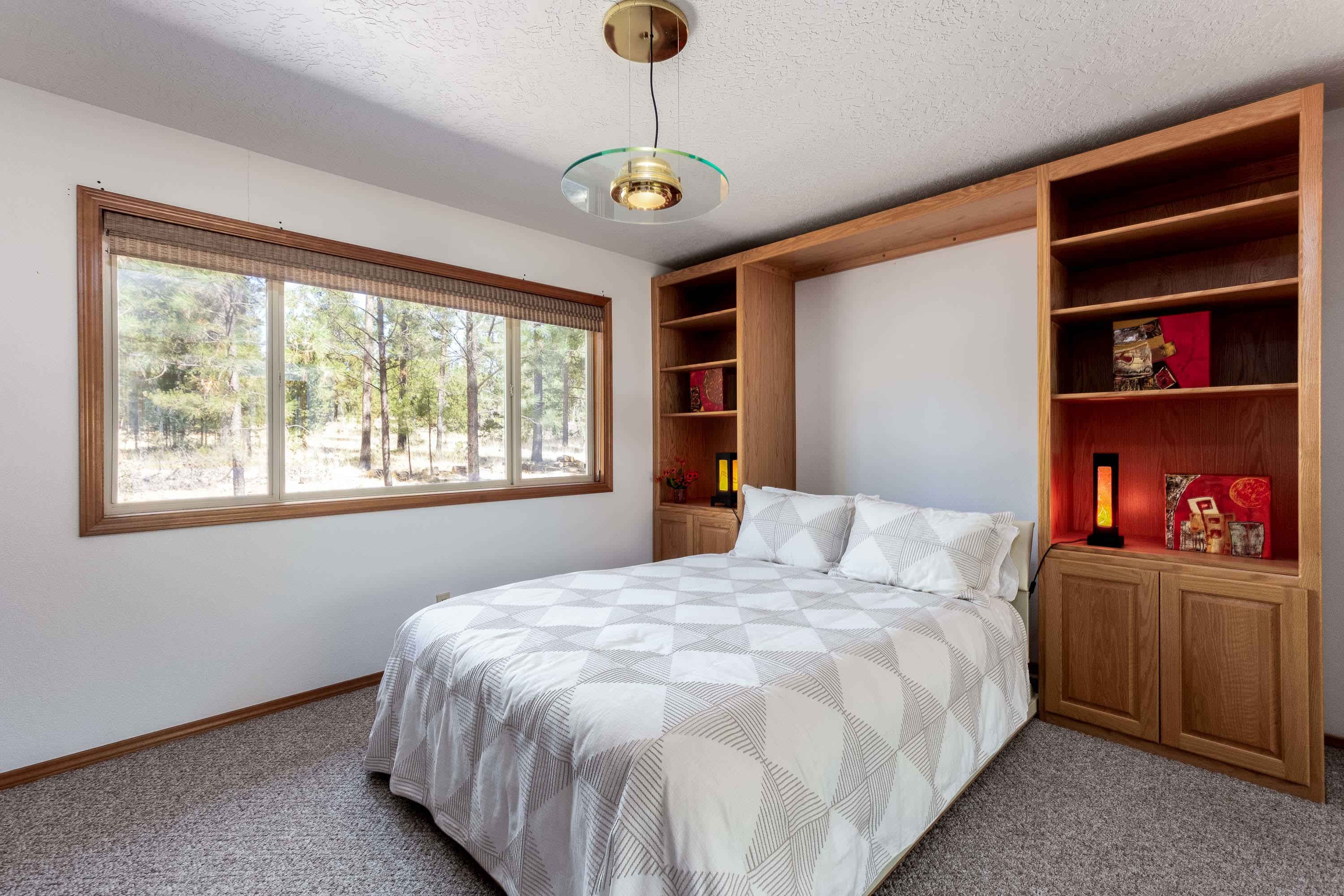 18206 Oregon Loop Sunriver, OR 97707 - Photo 20 of 30 34 Oregon Loop-13