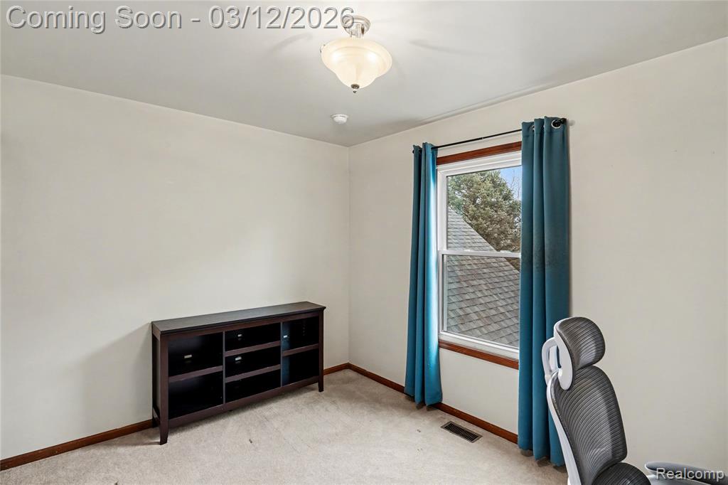 453 North Hughes Road Howell, MI 48843 - Photo 10 of 26 Gallery Image 10