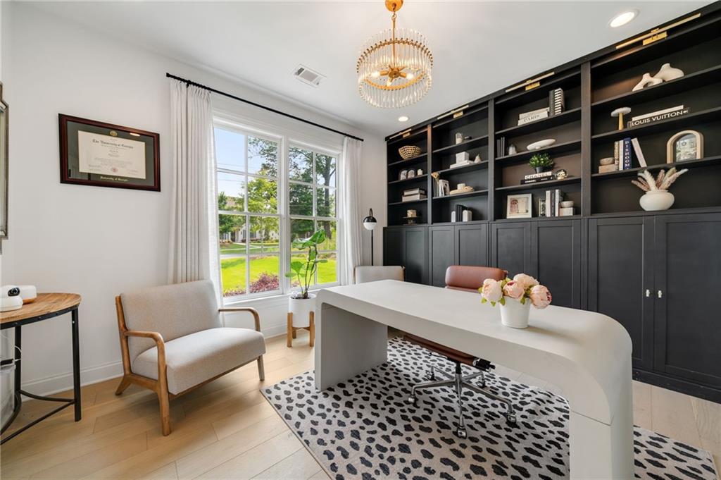 3230 Rockbridge Road Southwest Avondale Estates, GA 30002 - Photo 12 of 35