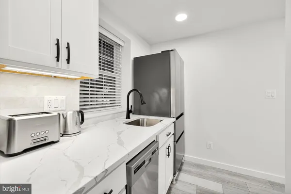 $2,175 | 1821 19th Street Northwest, Unit 2, Washington, DC 20009