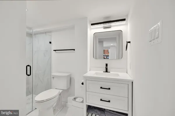 $2,175 | 1821 19th Street Northwest, Unit 2, Washington, DC 20009