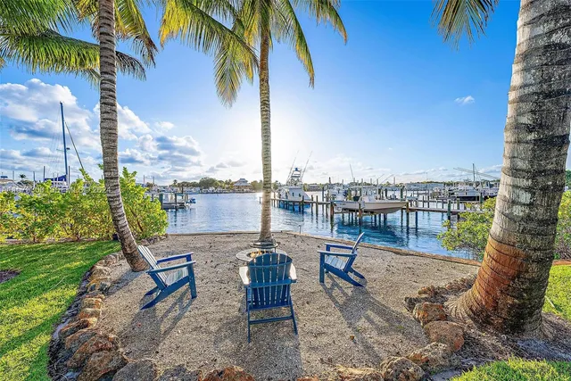 $4,950,000 | 4643 Cheerio Way, Stuart, FL 34997