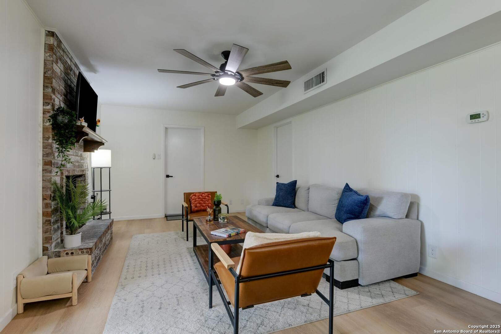 5018 Risada Street San Antonio, TX 78233 - Photo 12 of 39 a living room with furniture and a window