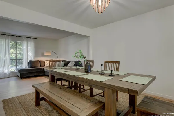 a view of a workspace with furniture