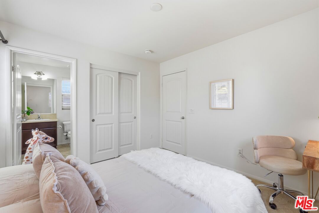 20244 Pienza Lane Porter Ranch, CA 91326 - Photo 18 of 34