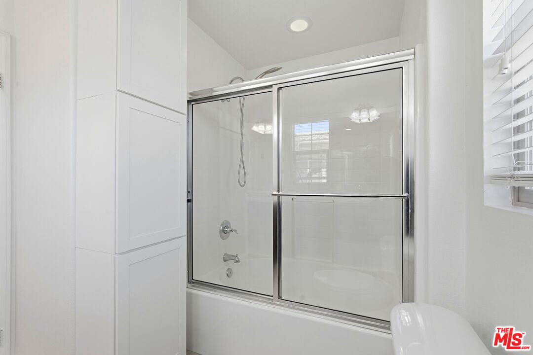 20244 Pienza Lane Porter Ranch, CA 91326 - Photo 25 of 34