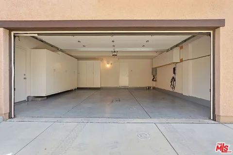 $820,000 | 20244 Pienza Lane, Porter Ranch, CA 91326