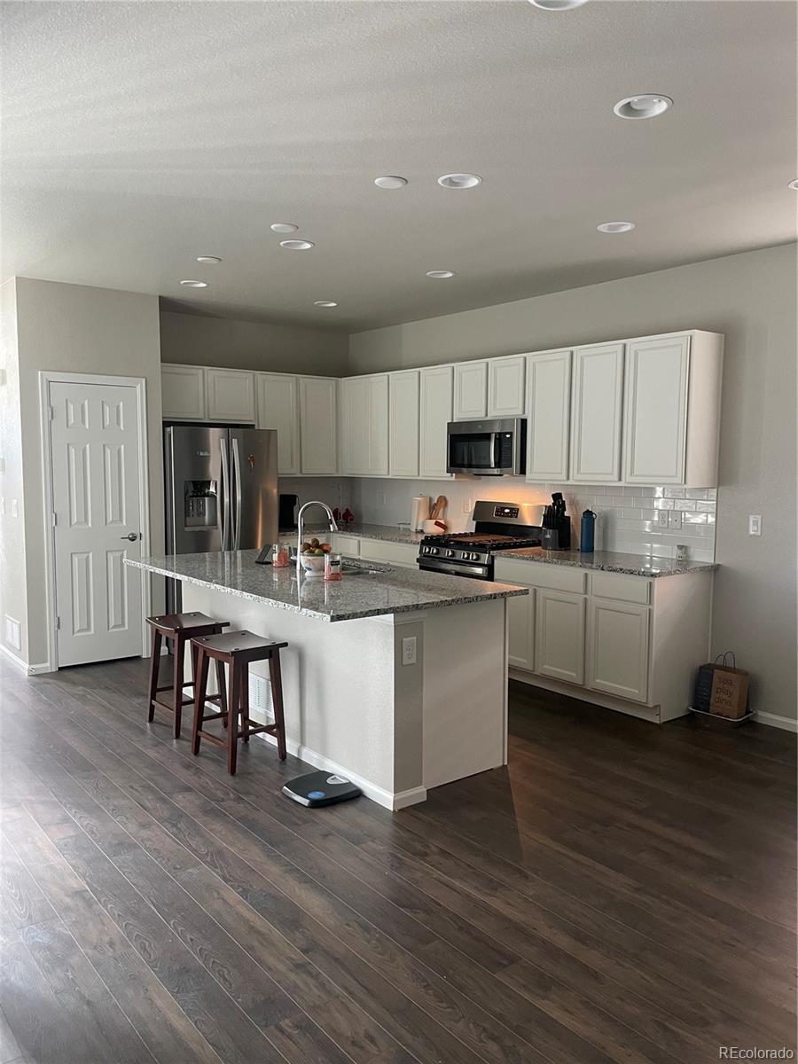 19122 High Point Boulevard Denver, CO 80249 - Photo 6 of 15
