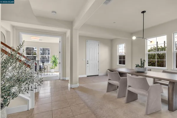 $1,098,000 | 733 West Questa Trail, Mountain House, CA 95391