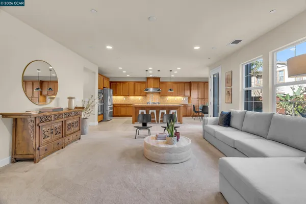 $1,098,000 | 733 West Questa Trail, Mountain House, CA 95391