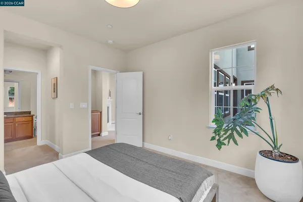 $1,098,000 | 733 West Questa Trail, Mountain House, CA 95391