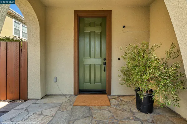 $1,098,000 | 733 West Questa Trail, Mountain House, CA 95391