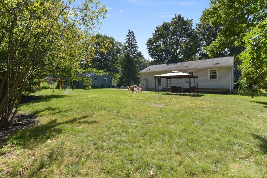 10 Pineridge Road Wilmington, MA 01887 - Photo 18 of 20 Gallery Image 18