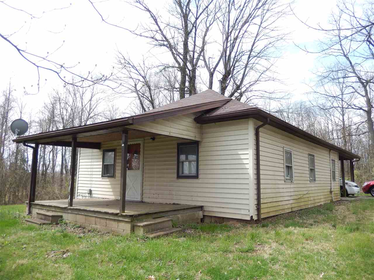 2340 South Garrison Chapel Road Bloomington, IN 47403 - Photo 5 of 15 Gallery Image 5