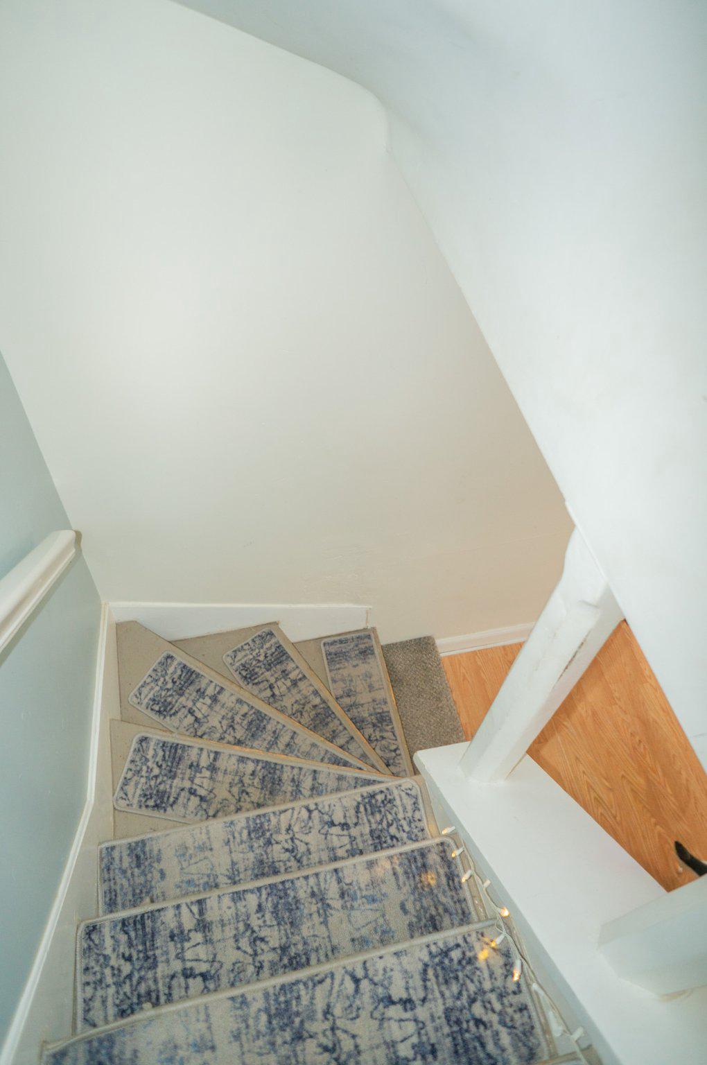 14803 Mt Olivet Road Stewartstown, PA 17363 - Photo 34 of 81 Elegant staircase with stylish runner.