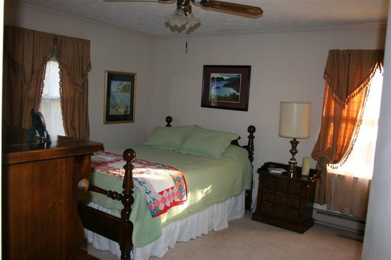 3435 Ecton Road Winchester, KY 40391 - Photo 13 of 28 Master bedroom has a private bathroom.