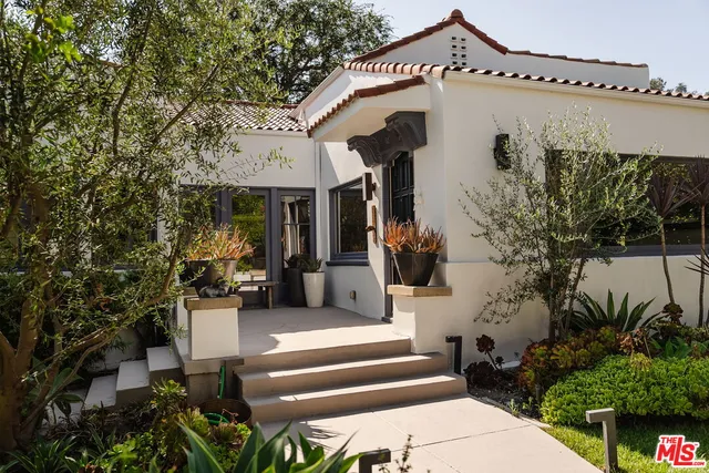 $2,350,000 | 1929 North Oxford Avenue, Los Angeles, CA 90027