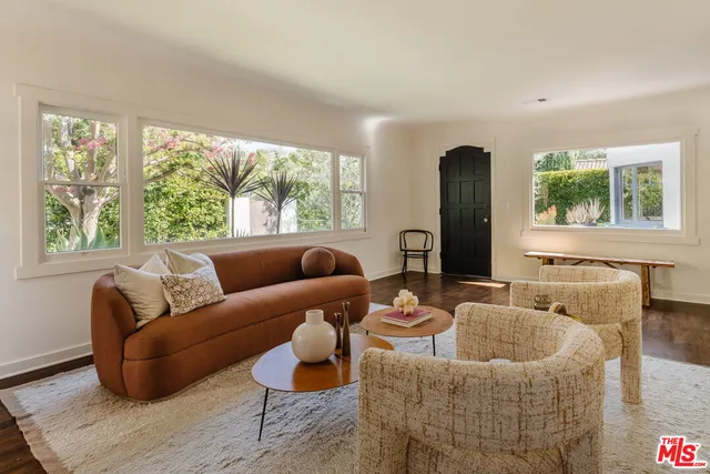 $2,350,000 | 1929 North Oxford Avenue, Los Angeles, CA 90027