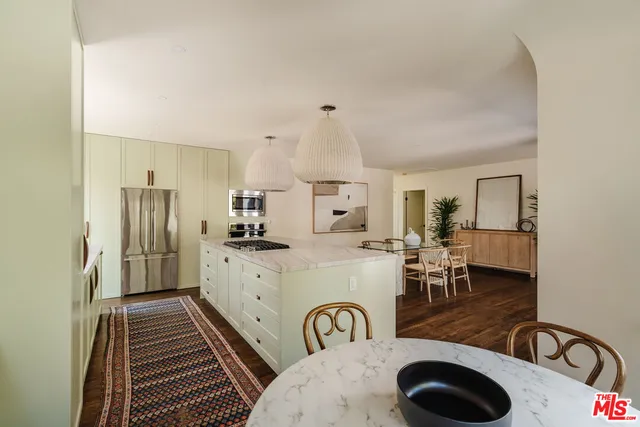 $2,350,000 | 1929 North Oxford Avenue, Los Angeles, CA 90027