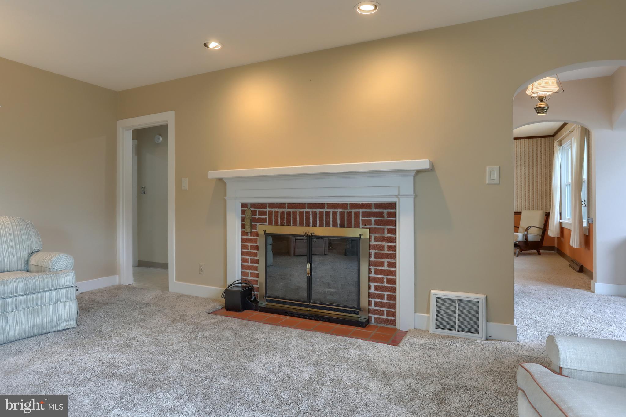 134 Lawn Road Palmyra, PA 17078 - Photo 7 of 40 Gallery Image 7