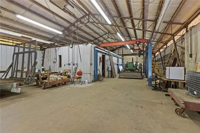 $850,000 | 466 Walker Drive, Indiana, PA 15701